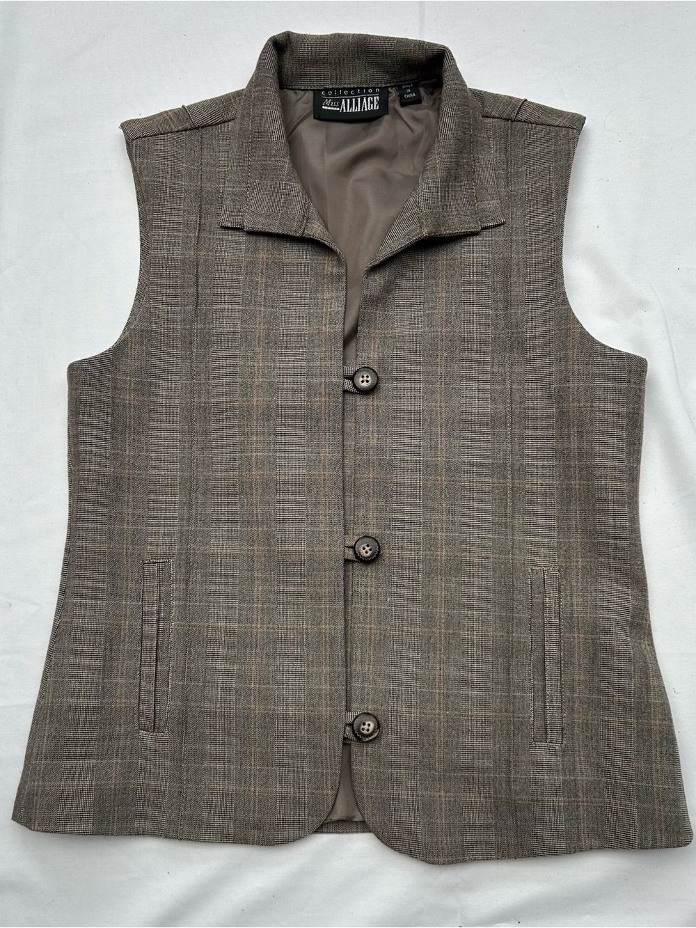 Alliage Sleeveless Plaid Button Front Vest in Taupe